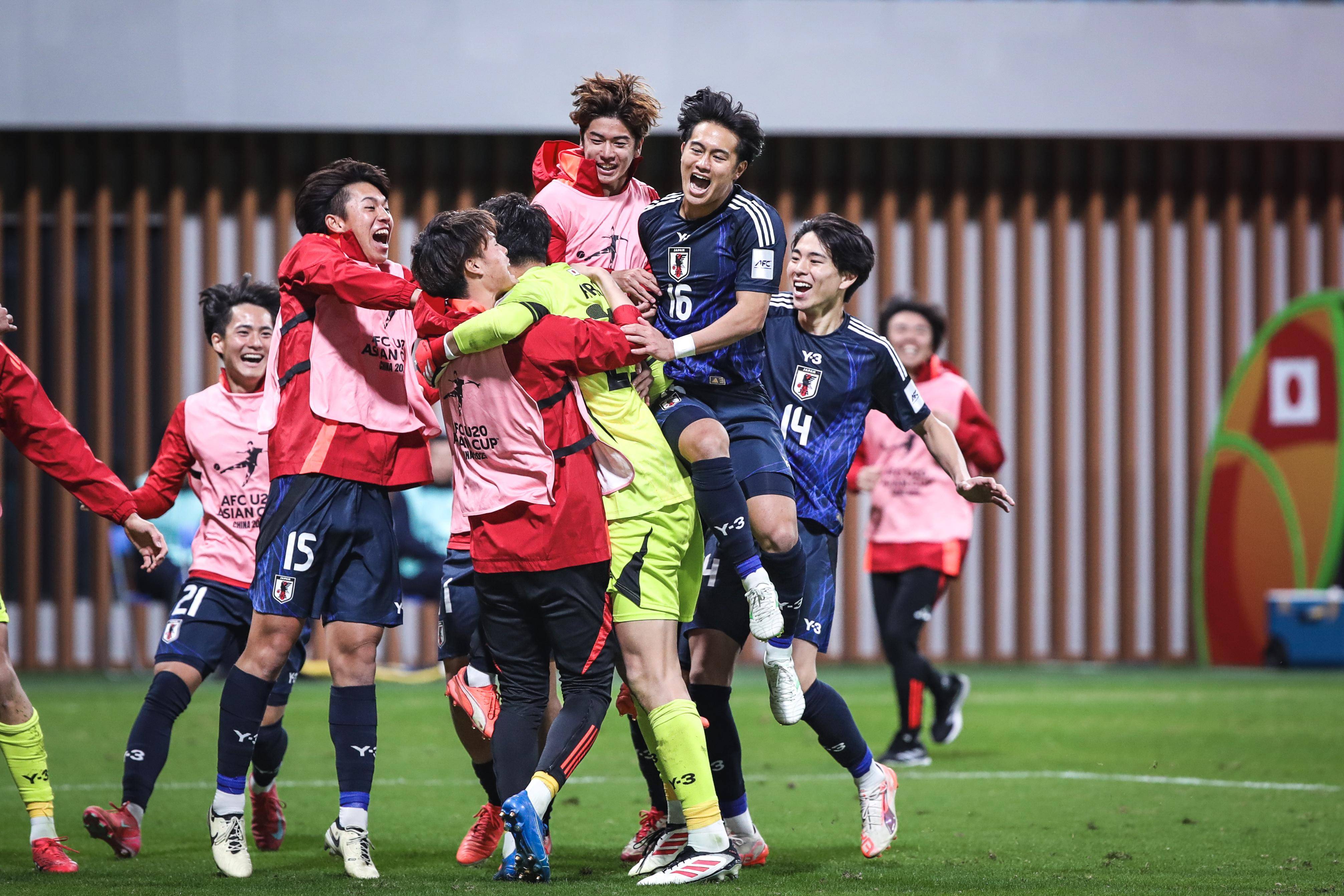 球星爆发!亚洲杯赛场再现神级操作的简单介绍 球星爆发!亚洲杯赛场再现神级操作的简单介绍