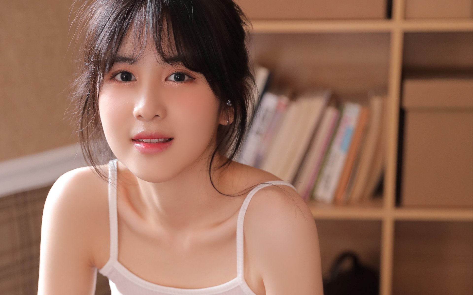 当皇马左闸踩下油门，卡瓦哈尔如何从伯纳乌草坪接管F1街道赛道